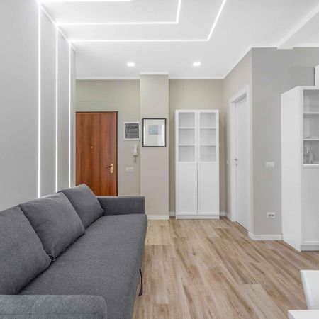 شقة Bo13 -Crescenzago- Bright - Wifi - Elegant ميلان المظهر الخارجي الصورة