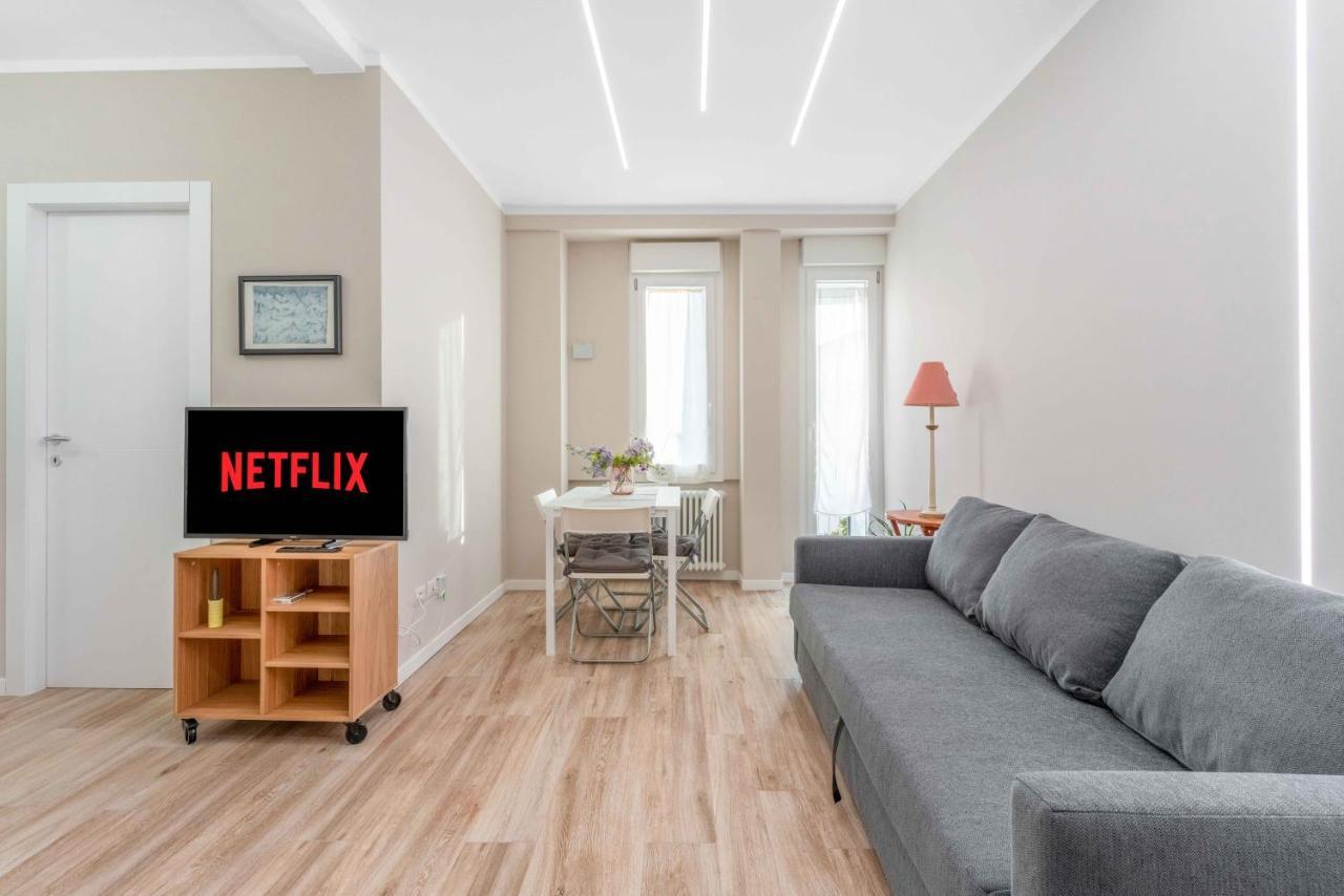 شقة Bo13 -Crescenzago- Bright - Wifi - Elegant ميلان المظهر الخارجي الصورة